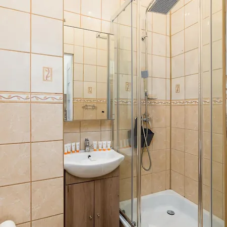 Czeremchowa In By Renters Apartamento Poznań