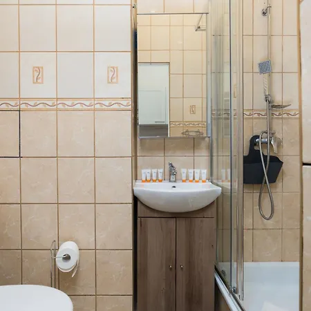 Czeremchowa In By Renters * Poznań
